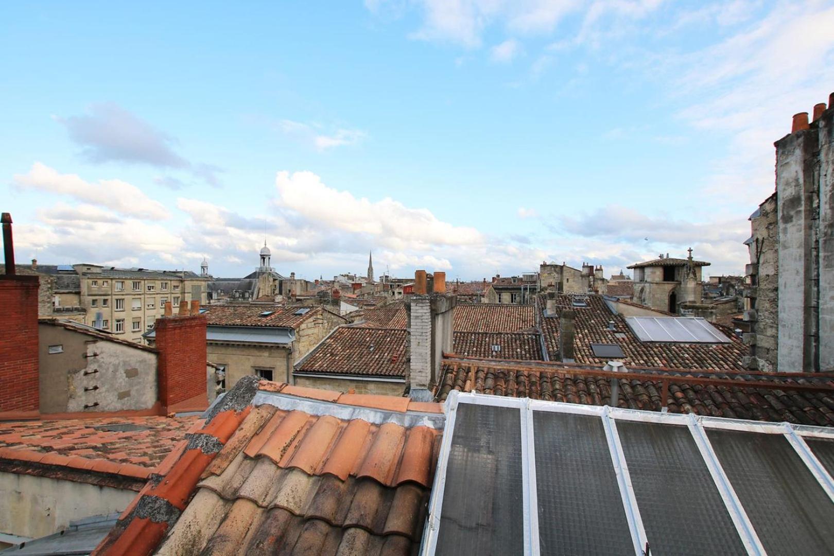 Guestready - Sunny Attic Apt Near Grand Theatre Apartment Bordeaux Exterior photo